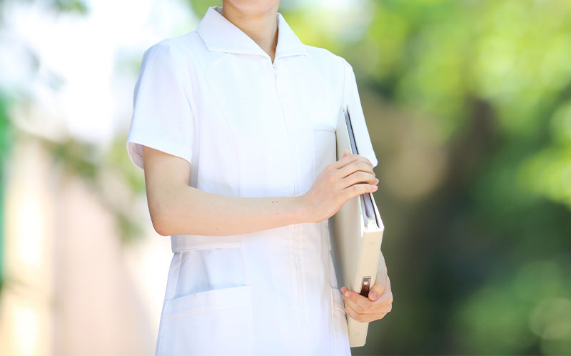 女性ヘルスケア専門医・内科医による専門的な診療